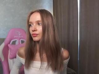 Viviana Roberty webcam model stream image