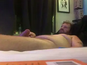 Thickwhitetight webcam stripchat model stream image