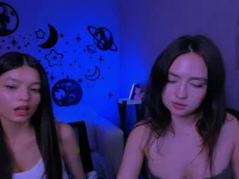itscharlliee webcam model stream image