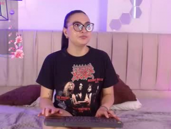 cherry_latinaa webcam model stream image