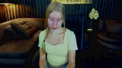 Alina__Blonde webcam cam4 model stream image