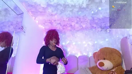 puca_ebony webcam model stream image