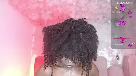 puca_ebony webcam stripchat model stream image