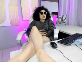 cami_is_crazy webcam chaturbate model stream image