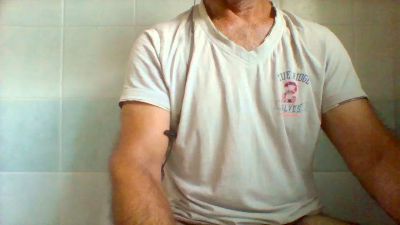 nevilly webcam model stream image