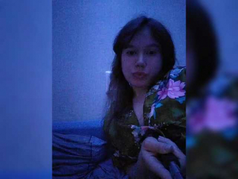 Suumcuique22aa webcam bongacams model stream image