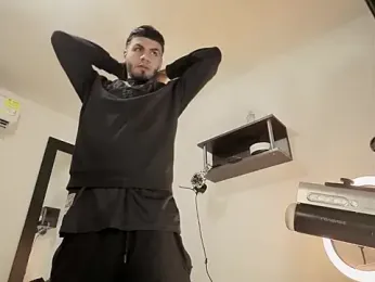 RyanMira webcam model stream image