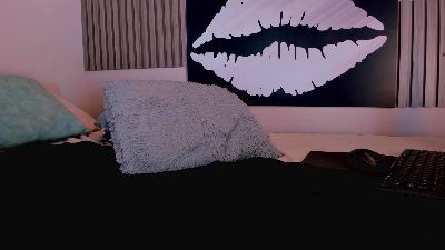 Kloe_s webcam model stream image
