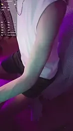 FEIYU001 webcam stripchat model stream image