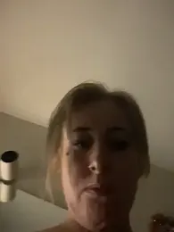 mollymay69 webcam model stream image