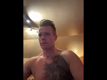 DILFiGuess1 webcam model stream image