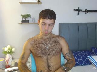 Zack Buttoon webcam flirt4free model stream image