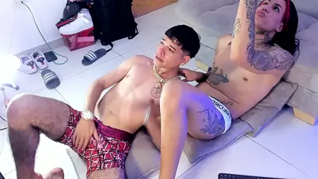 ArohomLester_ webcam model stream image