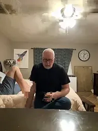 superbearboss webcam model stream image