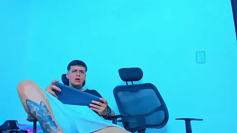 Thomas-Wil webcam model stream image
