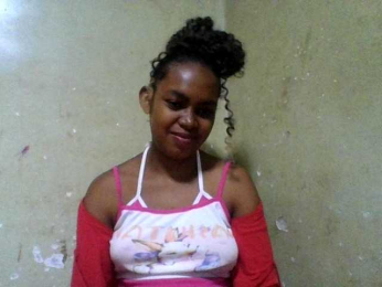 Elinah webcam bongacams model stream image