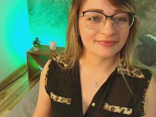 Victoria Taylorr webcam model stream image