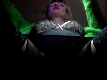 blue_Flame webcam model stream image