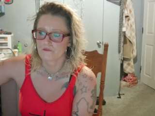 lisalovely6981 webcam model stream image