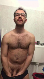 Ericazzo webcam model stream image