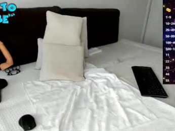smallnipples webcam model stream image