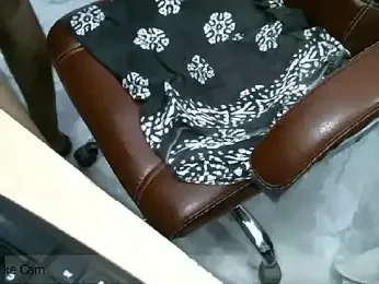 desioldguy webcam stripchat model stream image