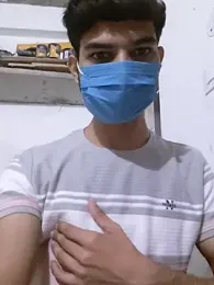 Noughty_student webcam model stream image