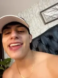 Lander_Cruz webcam stripchat model stream image