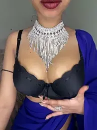 Sonasexy321 webcam stripchat model stream image