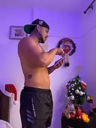 DeimonOficial webcam model stream image