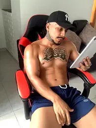 DeimonOficial webcam model stream image