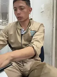 santiObrero webcam stripchat model stream image