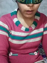 SubmissiveKaur webcam stripchat model stream image