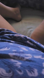 Elka__pinedu45 webcam model stream image