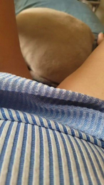 Elka__pinedu45 webcam model stream image