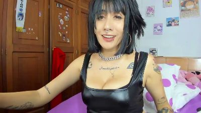 Cristal_luna webcam model stream image