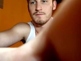 mikeygooner webcam model stream image