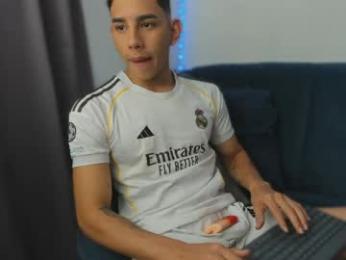 andrew_twink18 webcam model stream image