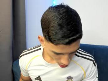 andrew_twink18 webcam model stream image