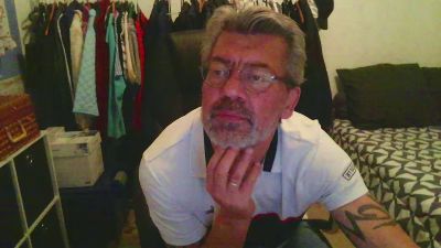 Kevinareux60 webcam model stream image