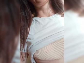 Erine9900 webcam bongacams model stream image