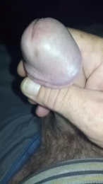 Aple82 webcam model stream image