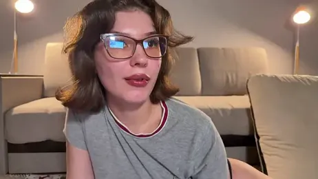 Love_plat1na webcam stripchat model stream image