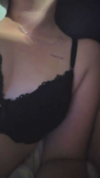 Couplegroscul webcam model stream image