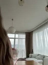 curvyflawless webcam model stream image