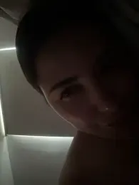 sukhakunis1 webcam model stream image