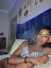 Diam-__ webcam stripchat model stream image