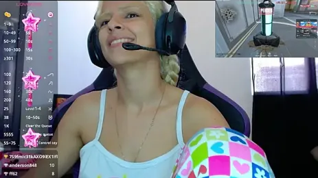 blondegamerr webcam model stream image