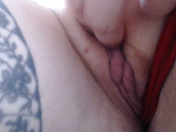 berry252 webcam model stream image