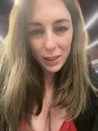MommmyYummy webcam model stream image